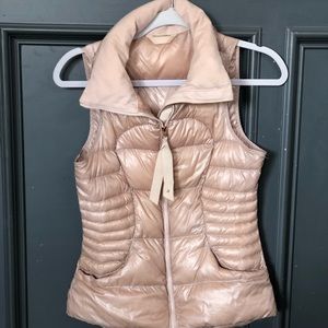 Lululemon down vest with rose gold detail